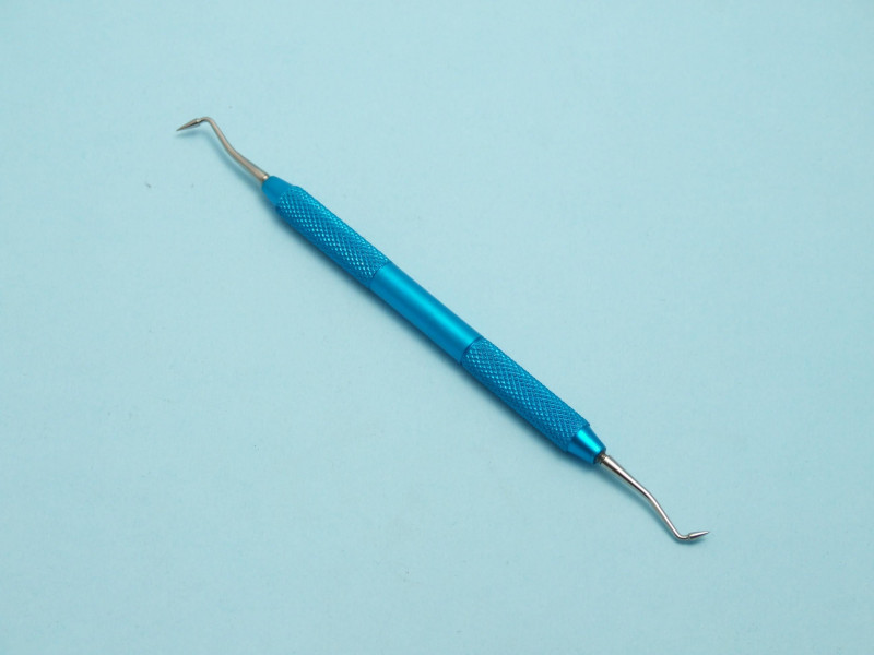 Modelovací nástroj z modrého vosku